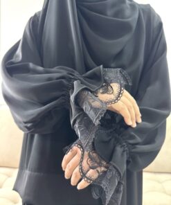 Saraha, Black