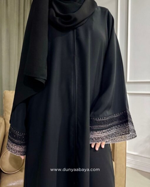 Nusaiba Black - Image 2