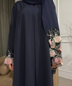 Taha 2.0 (buttons front abaya)
